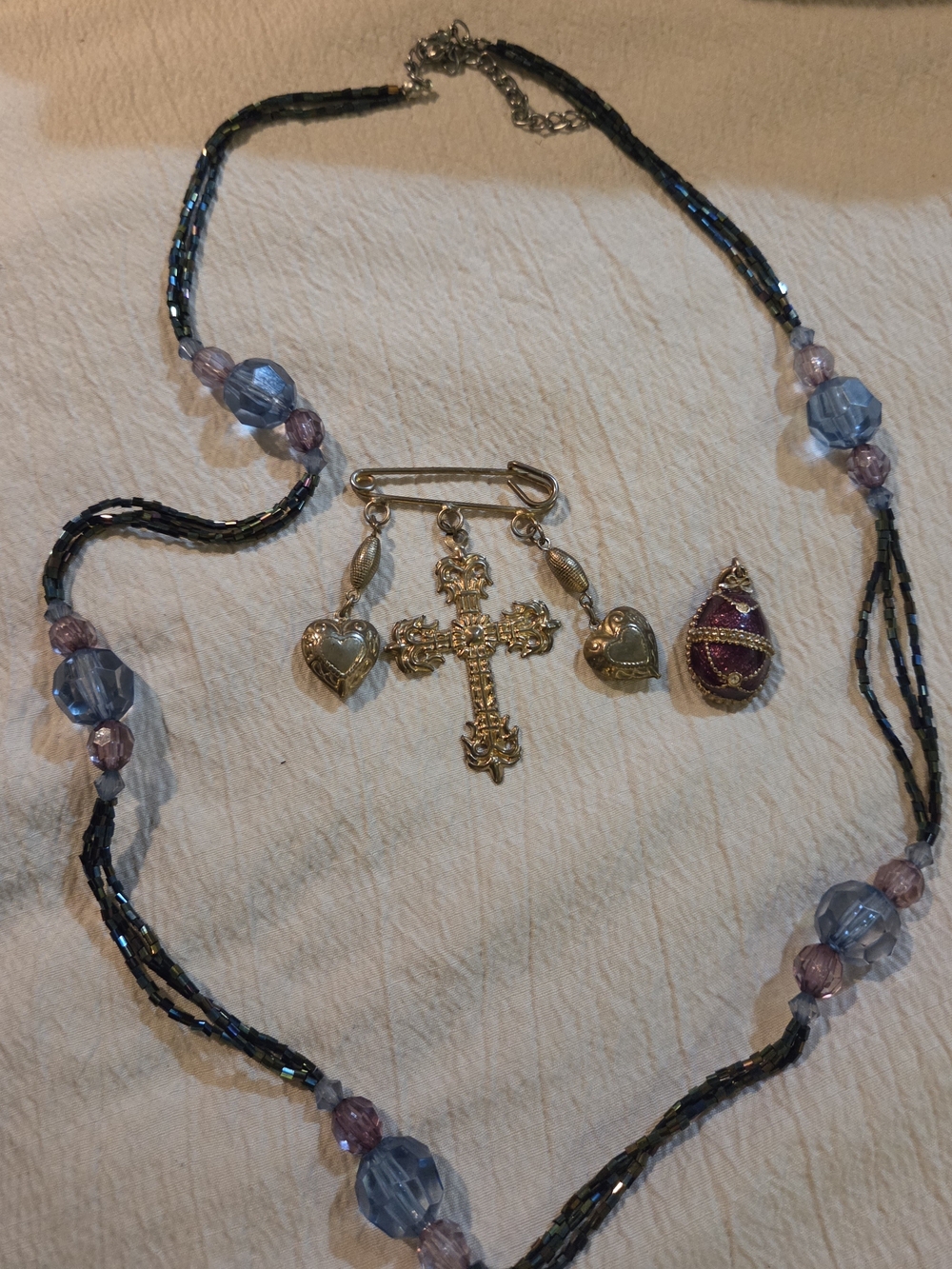 Vintage Lot Beaded Necklace Goldtone Egg & Pin With Cross & Hearts